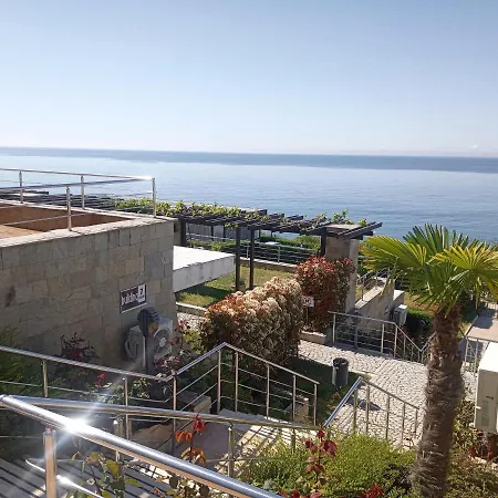 Dolce Ii Waterfront Breeze Sea View Luxury Apartment
